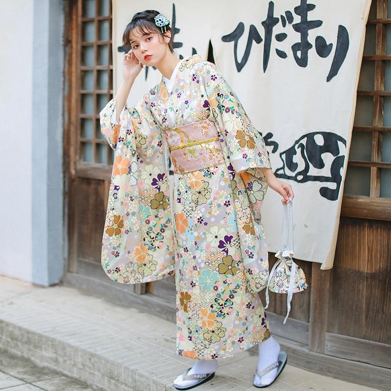 Kimono Femme - Shiroi-
