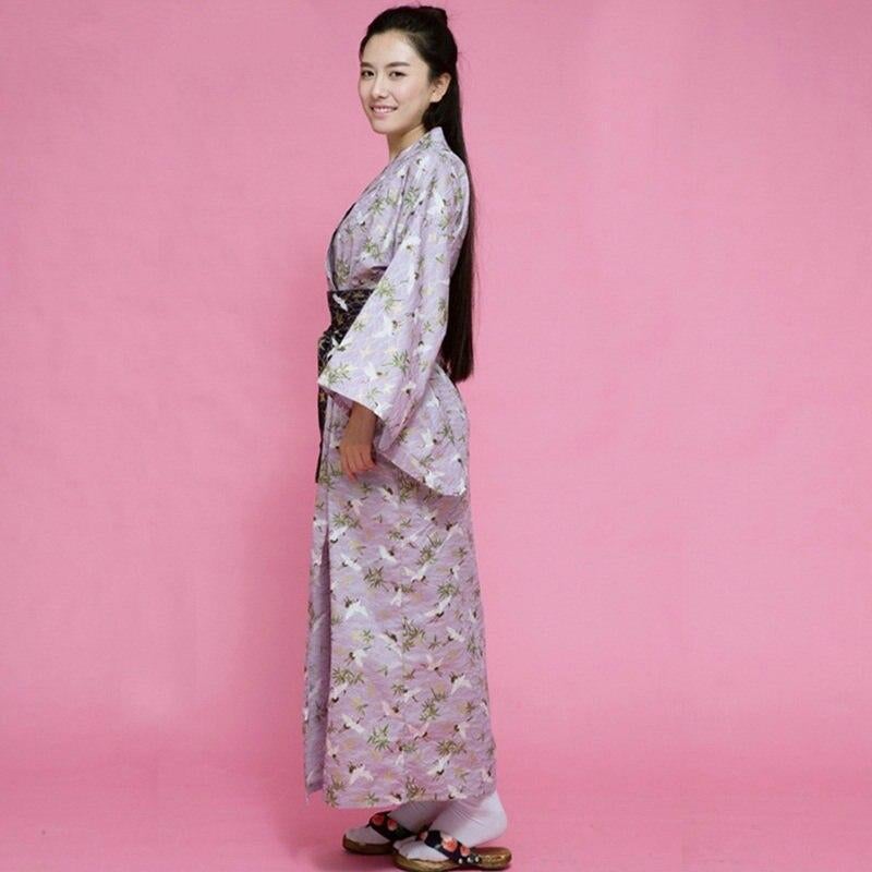 Kimono Japonais Fleuri Femme-