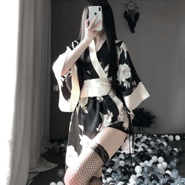 Kimono Sexy Geisha-